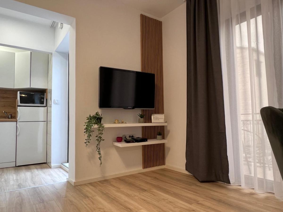 Apartmani Ivelic Supetar Exterior foto