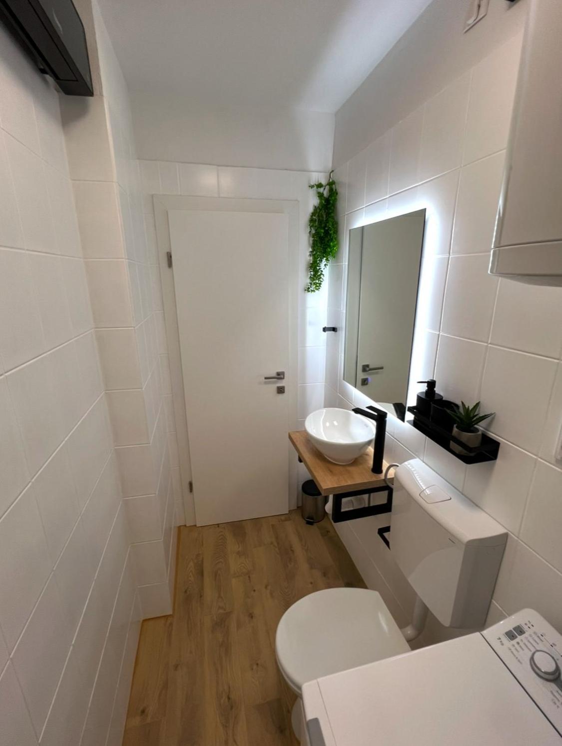 Apartmani Ivelic Supetar Exterior foto